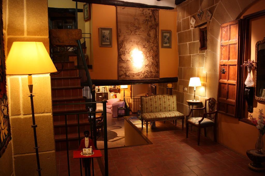 La Casa de Sebastian Guest House Valderrobres Bagian luar foto