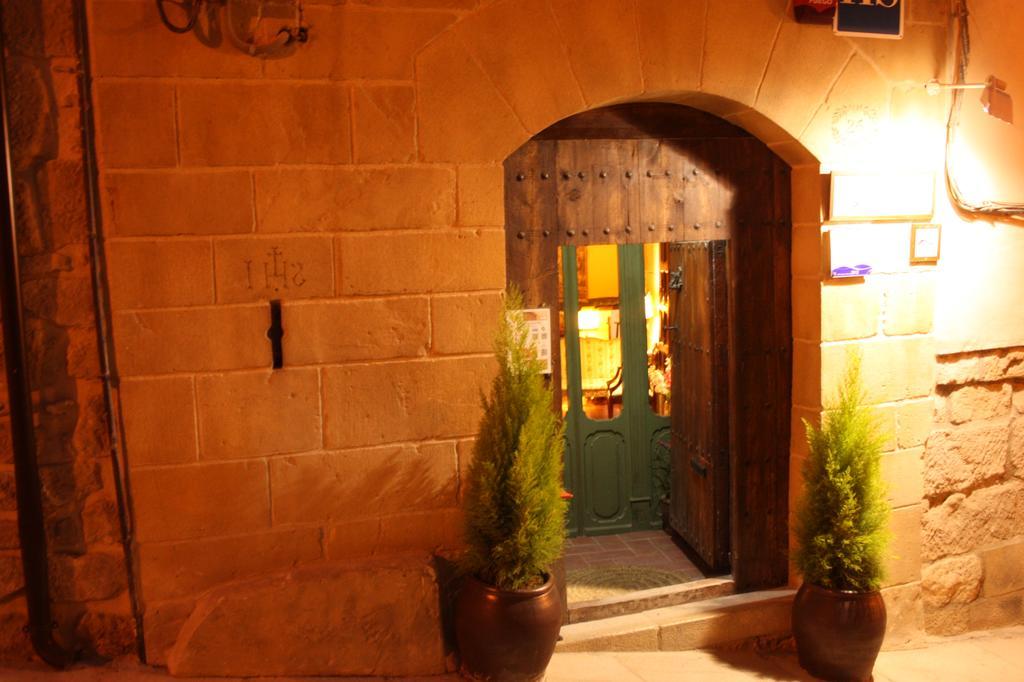 La Casa de Sebastian Guest House Valderrobres Bagian luar foto