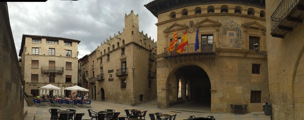 La Casa de Sebastian Guest House Valderrobres Bagian luar foto