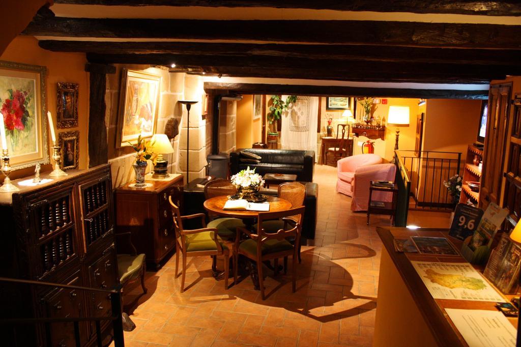 La Casa de Sebastian Guest House Valderrobres Bagian luar foto