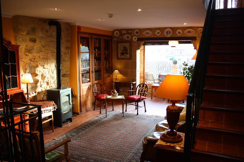 La Casa de Sebastian Guest House Valderrobres Bagian luar foto